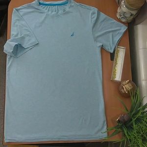 Boys Nautica t shirt blue. Size L 14/16